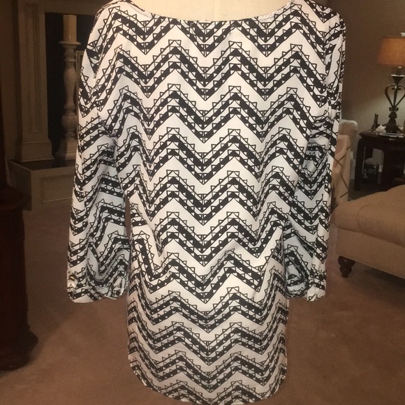 Wishful Park black and white Aztec design blouse - Picture 4 of 8